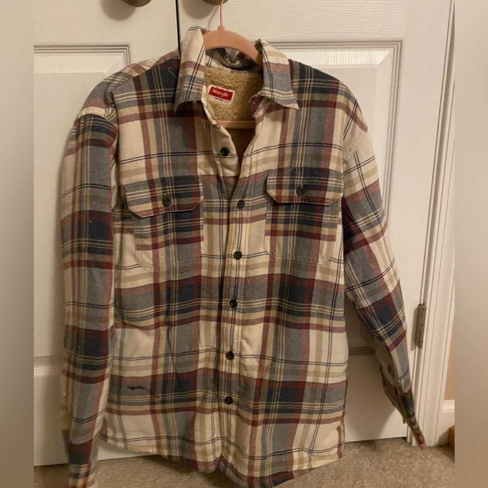 Wrangler, Size large, fuzzy jacket